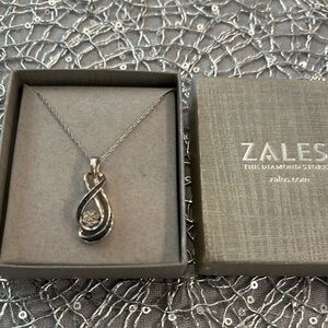 Zales Silver Pendant Necklace
